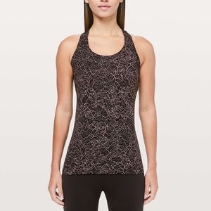 Lululemon nulu top! Size 6